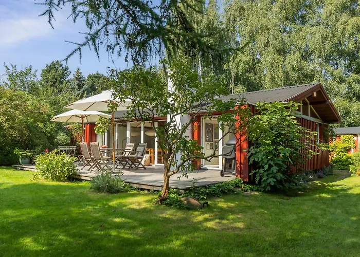Lauri - 2-3km From The Sea By Interhome